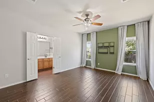 2002 Charlotte Estates Dr, Austin, TX 78744 - Photo 22