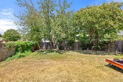 2002 Charlotte Estates Drive, Austin, TX 78744 - Photo 34