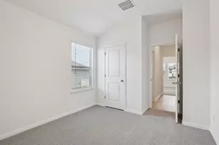 144 Woodbrook Dr, Georgetown, TX 78674 - Photo 14