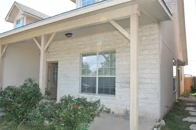112 G Sandstone Drive #G, Jarrell, TX 76537 - Photo 2
