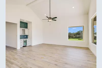718 Indian Paint Boulevard, Horseshoe Bay, TX 78657 - Photo 10