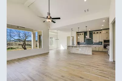 718 Indian Paint Boulevard, Horseshoe Bay, TX 78657 - Photo 8
