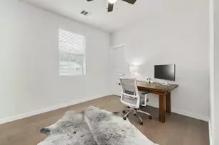 913 Valdez St, Austin, TX 78741 - Photo 20