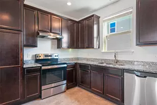 803 Hallie Cove, Lockhart, TX 78644 - Photo 4