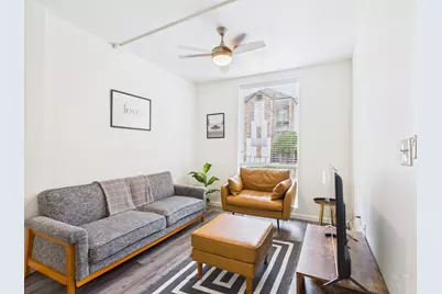 911 W 22nd Street #201, Austin, TX 78705 - Photo 4