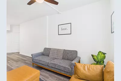 911 W 22nd Street #201, Austin, TX 78705 - Photo 6