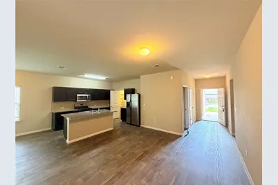 225 Cibolo Creek Drive, Kyle, TX 78640 - Photo 4