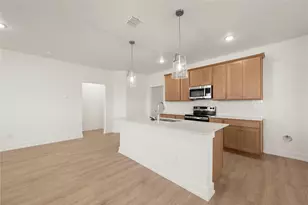 580 Gus Loop, Georgetown, TX 78626 - Photo 4