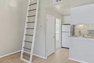 601 Nelray Blvd, Austin, TX 78751 - Photo 8
