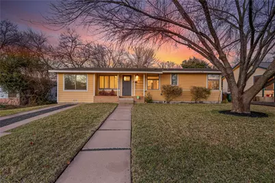 108 E Skyview Road, Austin, TX 78752 - Photo 1