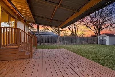108 E Skyview Road, Austin, TX 78752 - Photo 10
