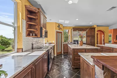 23802 Oscar Road, Spicewood, TX 78669 - Photo 12