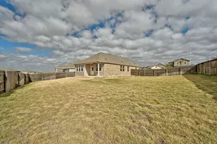 174 Silktassel Way, Buda, TX 78610 - Photo 18