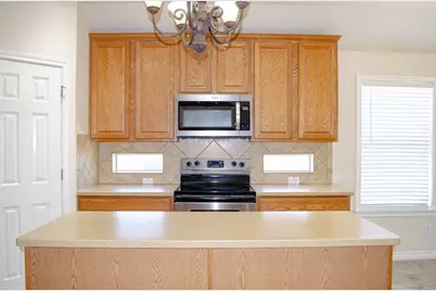 120 Fred Couples Drive, Round Rock, TX 78664 - Photo 10