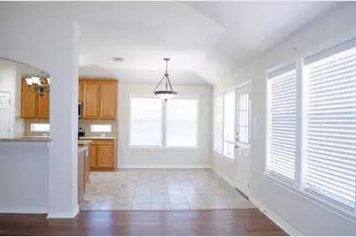 120 Fred Couples Drive, Round Rock, TX 78664 - Photo 8