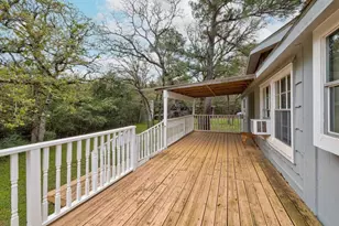 114 Fealy Rd, Red Rock, TX 78662 - Photo 12