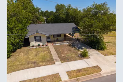 407 W 3rd Street, Georgetown, TX 78626 - Photo 1