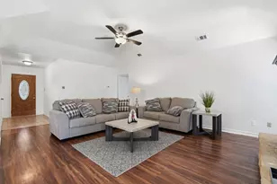 306 Woodstone Dr, Georgetown, TX 78628 - Photo 6