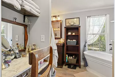 541 Hidden Oaks Drive, Elgin, TX 78621 - Photo 22