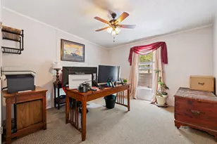 541 Hidden Oaks Dr, Elgin, TX 78621 - Photo 24