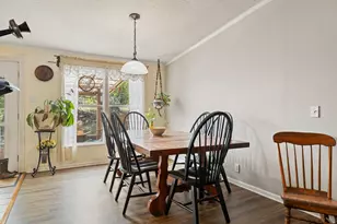 541 Hidden Oaks Dr, Elgin, TX 78621 - Photo 12