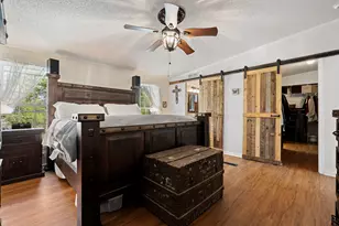 541 Hidden Oaks Dr, Elgin, TX 78621 - Photo 20