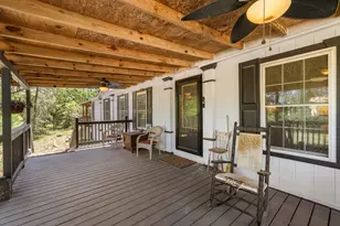 541 Hidden Oaks Dr, Elgin, TX 78621 - Photo 4