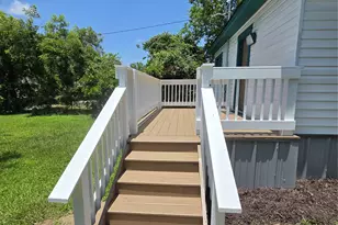 429 N Main St, Rockdale, TX 76567 - Photo 26