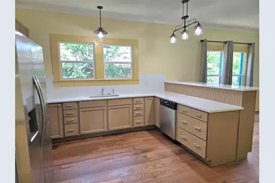 429 N Main Street, Rockdale, TX 76567 - Photo 14