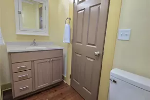 429 N Main St, Rockdale, TX 76567 - Photo 18