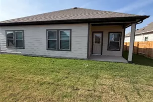 245 Red Tail Hawk Ln, Cedar Creek, TX 78612 - Photo 24