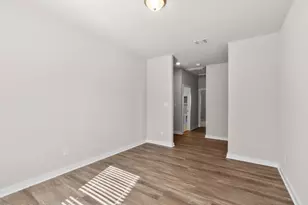 245 Red Tail Hawk Ln, Cedar Creek, TX 78612 - Photo 22