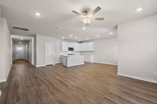 245 Red Tail Hawk Ln, Cedar Creek, TX 78612 - Photo 14