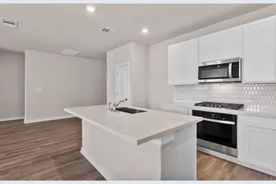 245 Red Tail Hawk Lane, Cedar Creek, TX 78612 - Photo 8