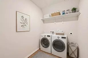 1806 Windsor Blvd, Lockhart, TX 78644 - Photo 22