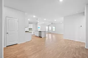 1806 Windsor Blvd, Lockhart, TX 78644 - Photo 10