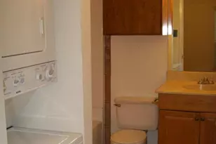 114 E 31st St, Austin, TX 78705 - Photo 8