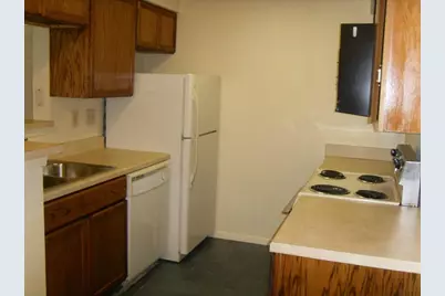 114 E 31st Street #206, Austin, TX 78705 - Photo 6