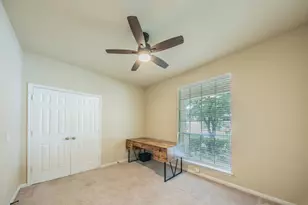 17525 Bridgefarmer Blvd, Pflugerville, TX 78660 - Photo 18