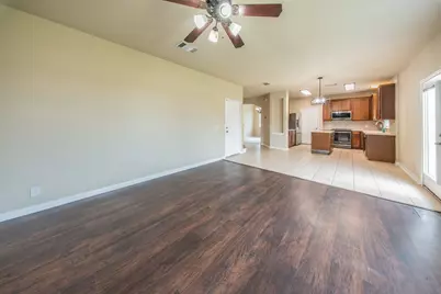 17525 Bridgefarmer Boulevard, Pflugerville, TX 78660 - Photo 6