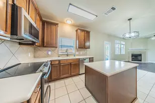 17525 Bridgefarmer Blvd, Pflugerville, TX 78660 - Photo 12