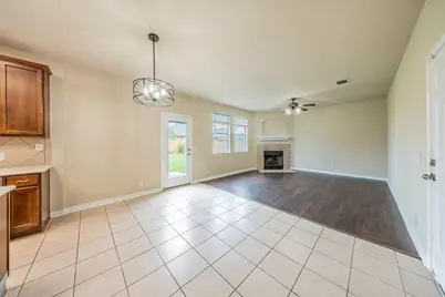 17525 Bridgefarmer Boulevard, Pflugerville, TX 78660 - Photo 4