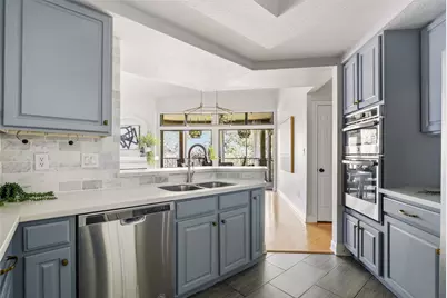 1000 Liberty Park Drive #204, Austin, TX 78746 - Photo 16