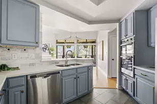 1000 Liberty Park Dr, Austin, TX 78746 - Photo 16