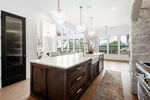 1801 Eagles Glen Cove, Austin, TX 78732 - Photo 10
