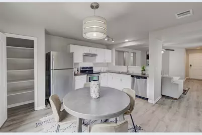 6709 Doyal Drive, Austin, TX 78747 - Photo 10