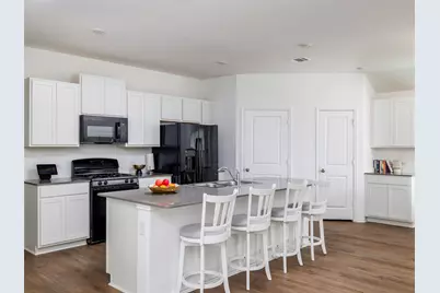 340 Sonterra Drive, San Marcos, TX 78666 - Photo 4