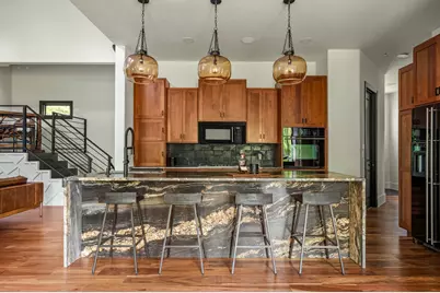12417 River Bend #8, Austin, TX 78732 - Photo 2