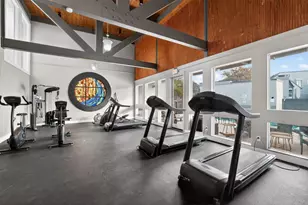 935 La Posada Dr, Austin, TX 78752 - Photo 18