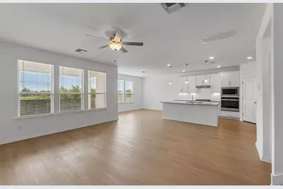 140 Inlet Lane, Leander, TX 78641 - Photo 6